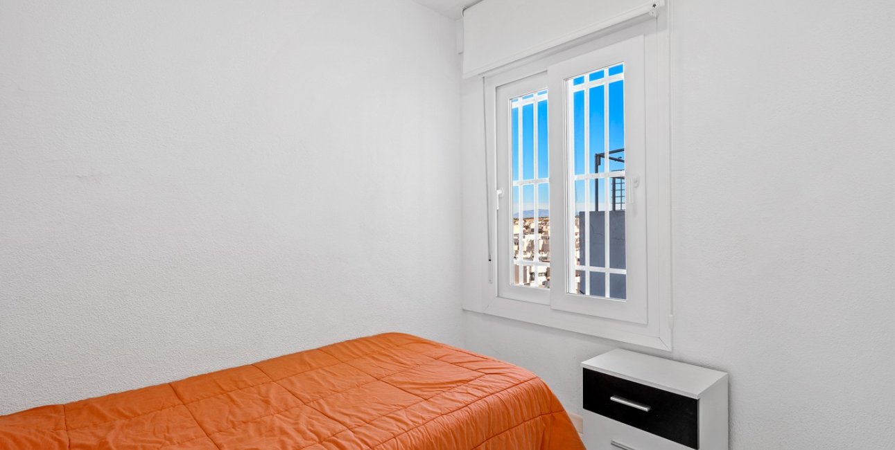 Resale - Apartment / flat -
Santa Pola - Santa Pola - Town