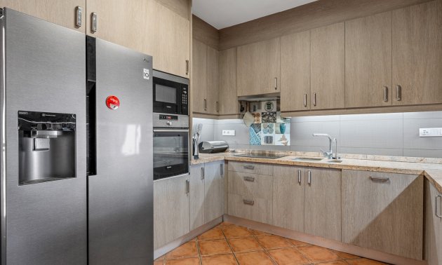 Resale - Country House -
La Nucia - La Nucia - Country