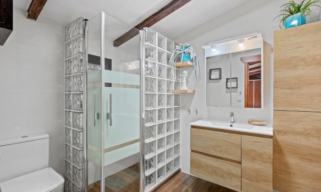 Resale - Country House -
La Nucia - La Nucia - Country