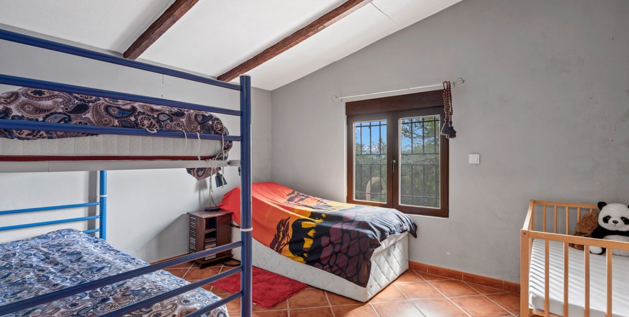 Resale - Country House -
La Nucia - La Nucia - Country