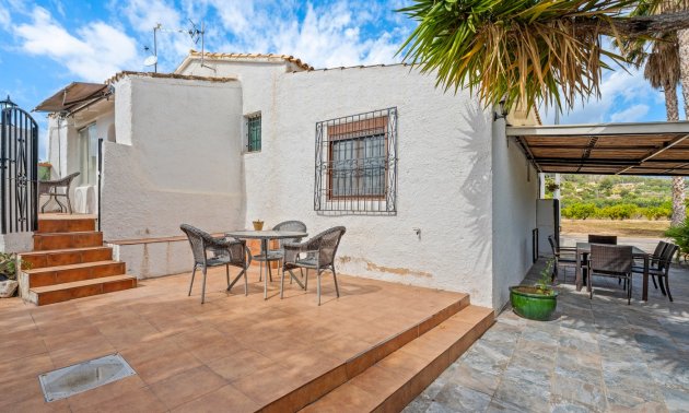 Resale - Country House -
La Nucia - La Nucia - Country