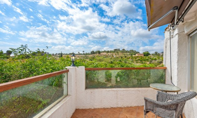 Resale - Country House -
La Nucia - La Nucia - Country