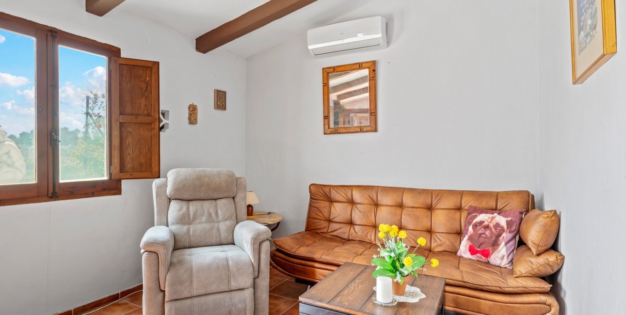 Resale - Country House -
La Nucia - La Nucia - Country
