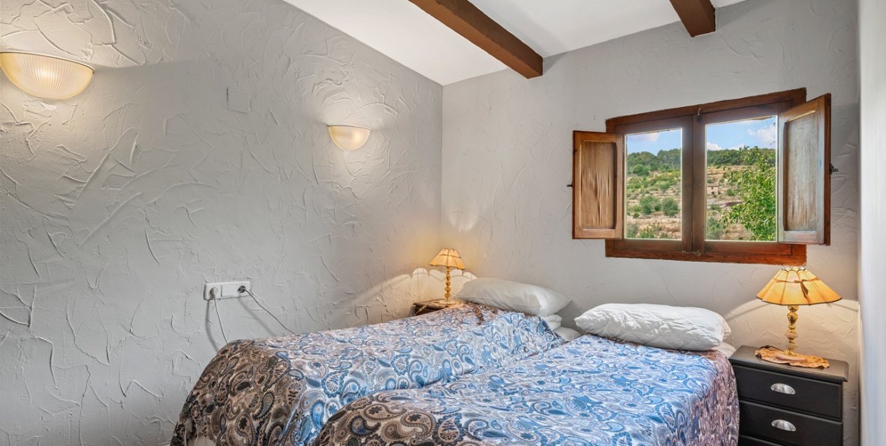 Resale - Country House -
La Nucia - La Nucia - Country