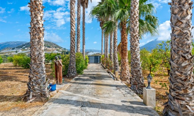 Resale - Country House -
La Nucia - La Nucia - Country