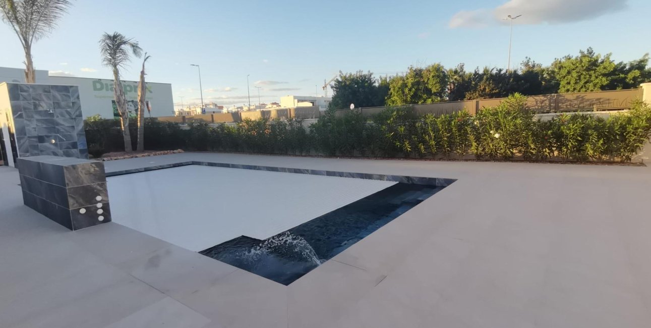 New Build - Villa -
Los Montesinos - La Herrada