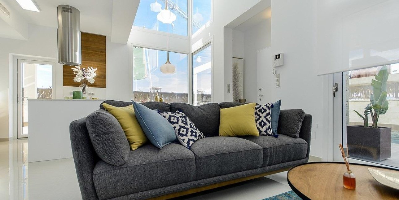 Obra nueva - Villa -
Los Montesinos - La Herrada
