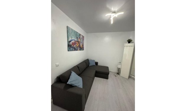 Resale - Apartment / flat -
Torrevieja - Playa Los Naufragos