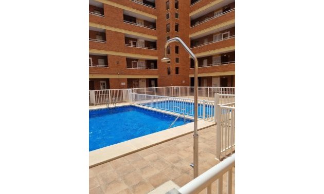 Resale - Apartment / flat -
Torrevieja - Playa Los Naufragos