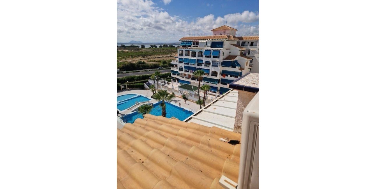 Resale - Apartment / flat -
Torrevieja - Torre La Mata