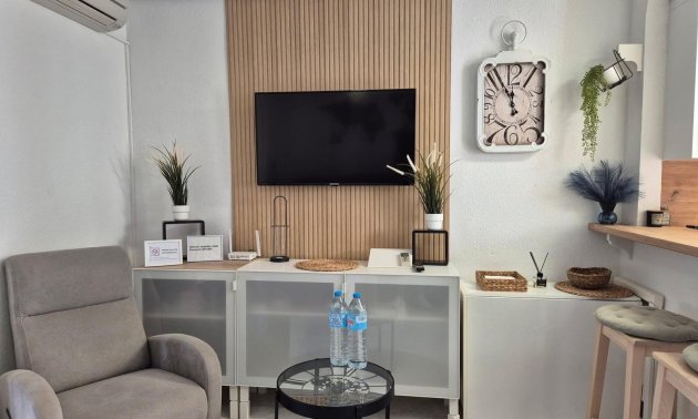 Resale - Apartment / flat -
Torrevieja - Torre La Mata