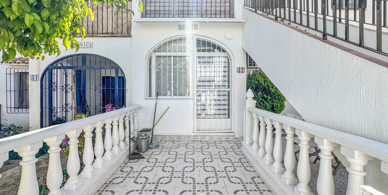 Resale - Apartment / flat -
Orihuela Costa - Los Balcones