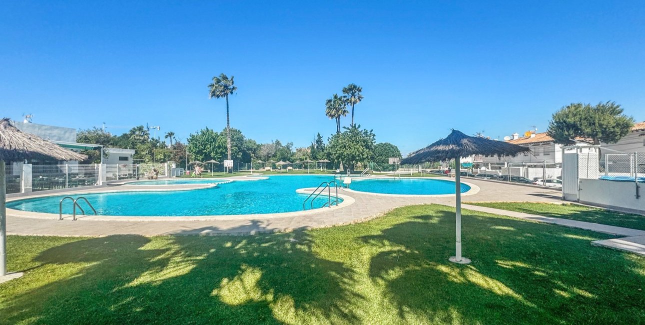 Resale - Apartment / flat -
Orihuela Costa - Los Balcones