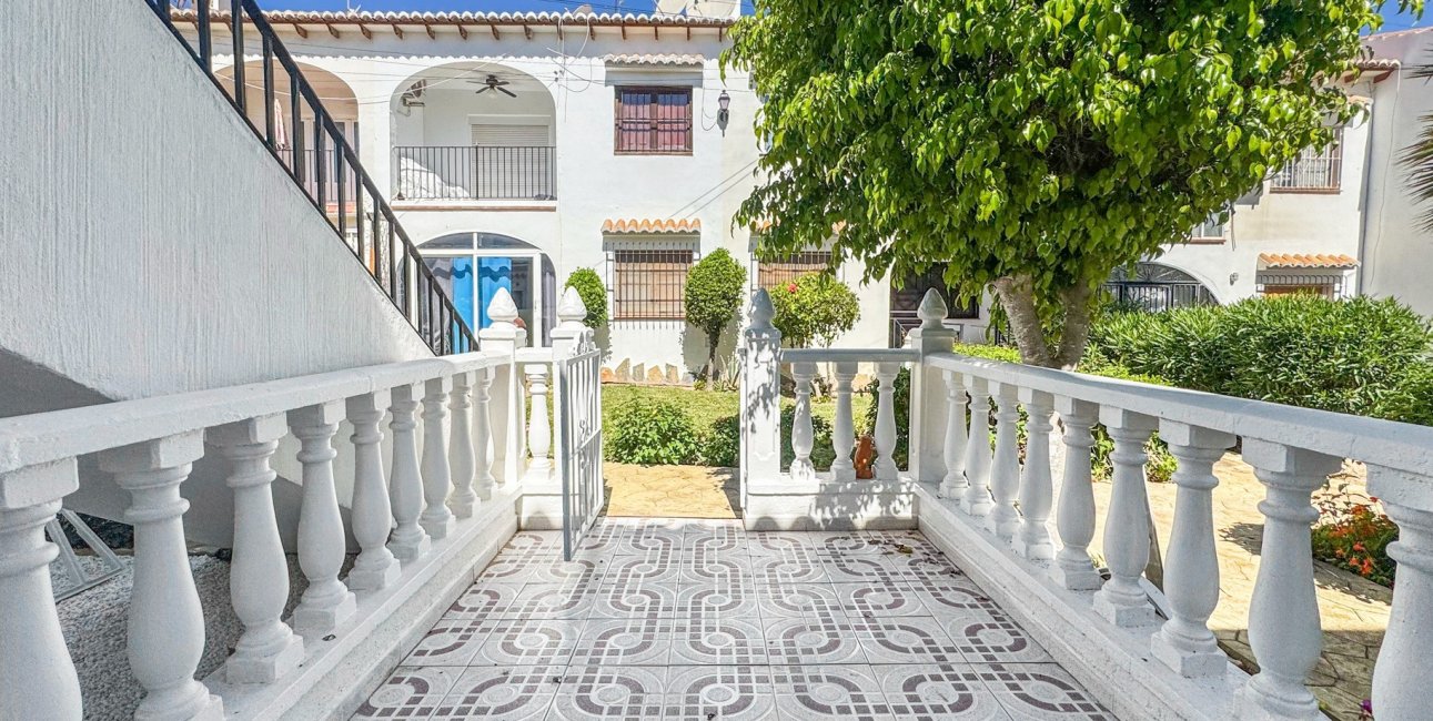 Resale - Apartment / flat -
Orihuela Costa - Los Balcones