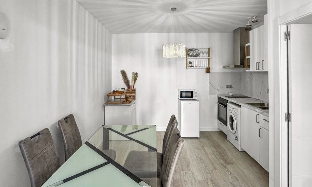 Resale - Apartment / flat -
Orihuela Costa - Los Balcones