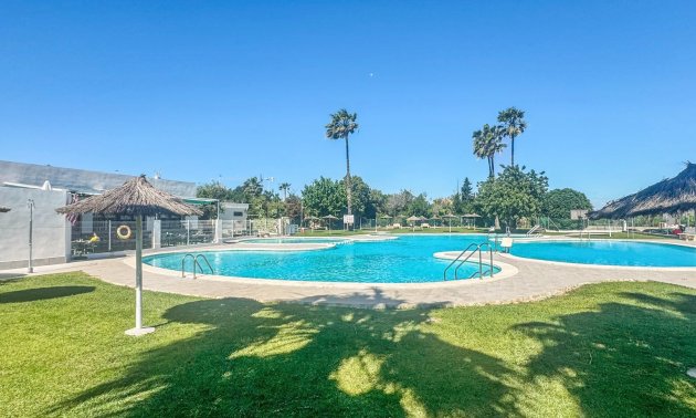 Resale - Apartment / flat -
Orihuela Costa - Los Balcones