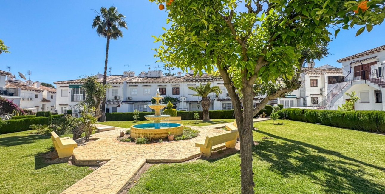 Resale - Apartment / flat -
Orihuela Costa - Los Balcones