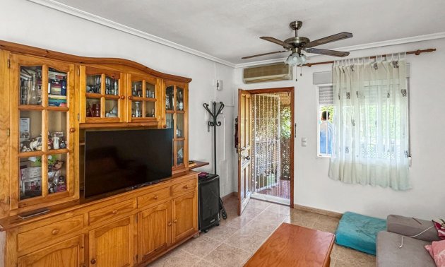 Resale - Townhouse -
Orihuela Costa - La Florida