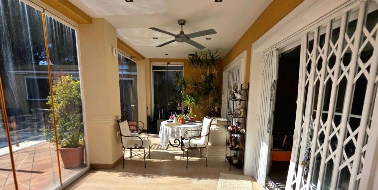 Resale - Villa -
Dehesa de campoamor - Campoamor