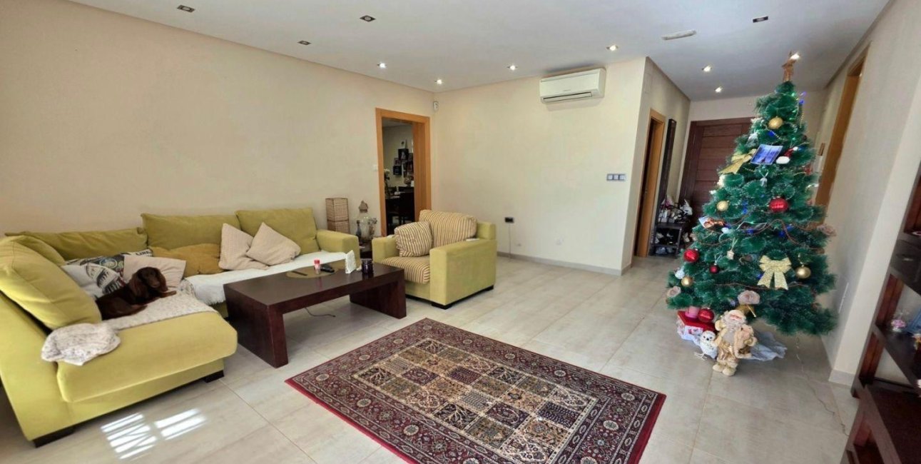 Resale - Villa -
Dehesa de campoamor - Campoamor