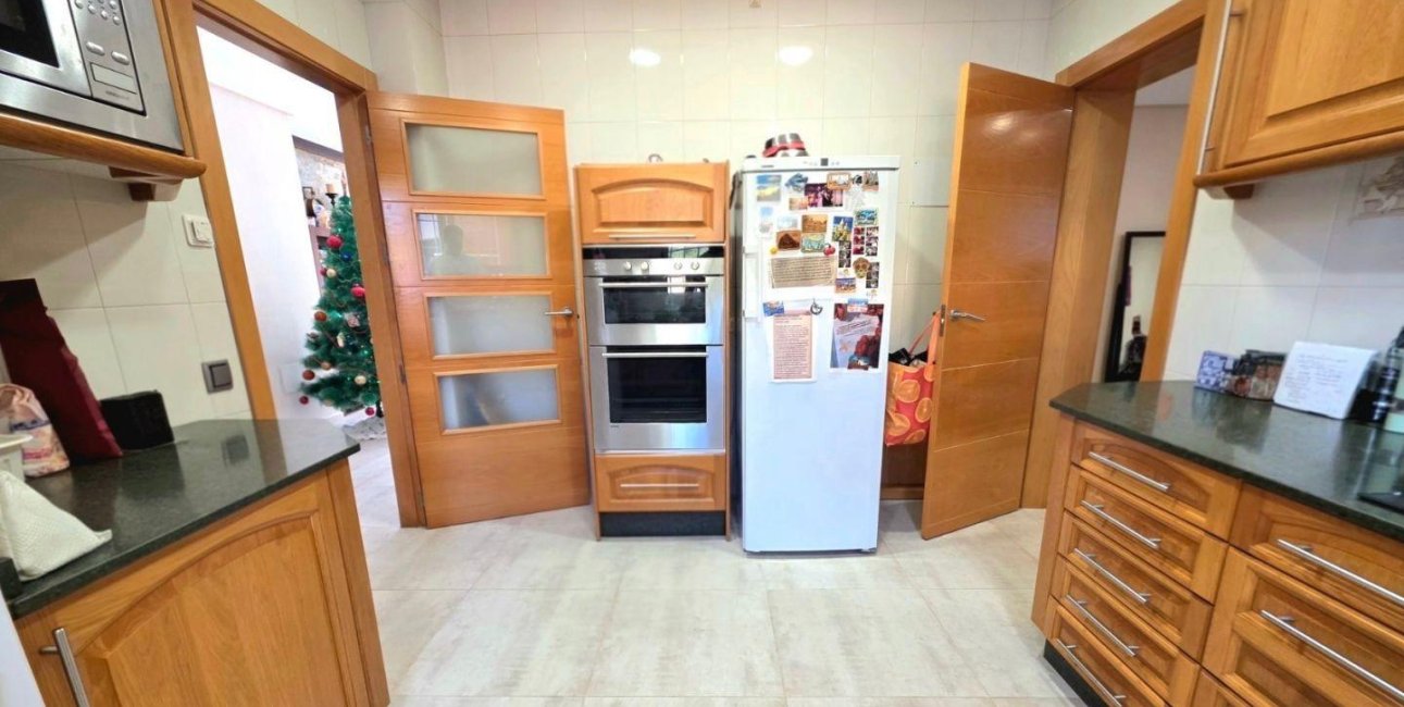 Resale - Villa -
Dehesa de campoamor - Campoamor