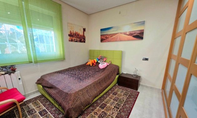 Resale - Villa -
Dehesa de campoamor - Campoamor