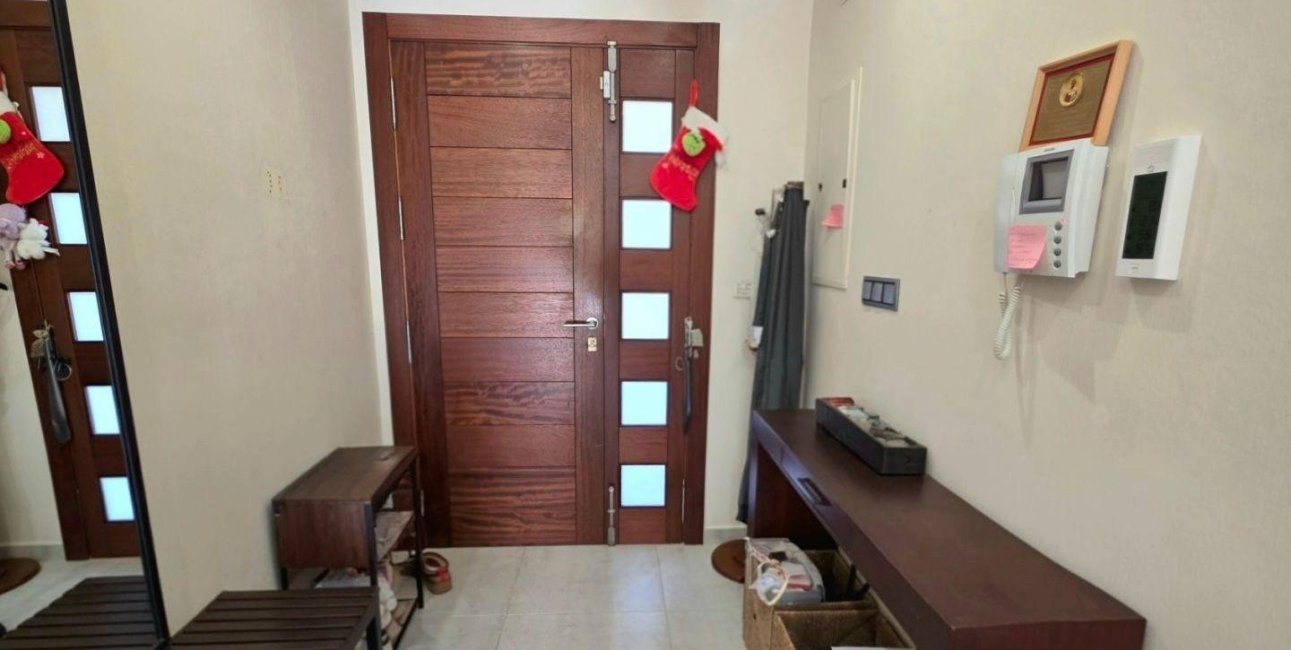 Resale - Villa -
Dehesa de campoamor - Campoamor