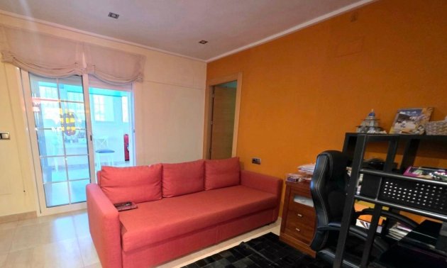 Resale - Villa -
Dehesa de campoamor - Campoamor