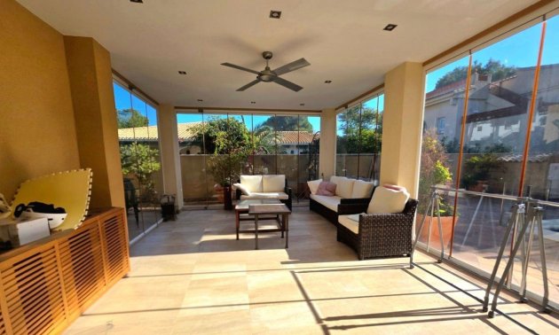 Resale - Villa -
Dehesa de campoamor - Campoamor