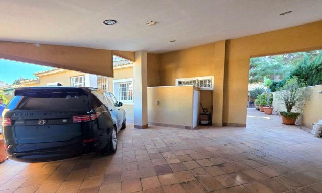 Resale - Villa -
Dehesa de campoamor - Campoamor