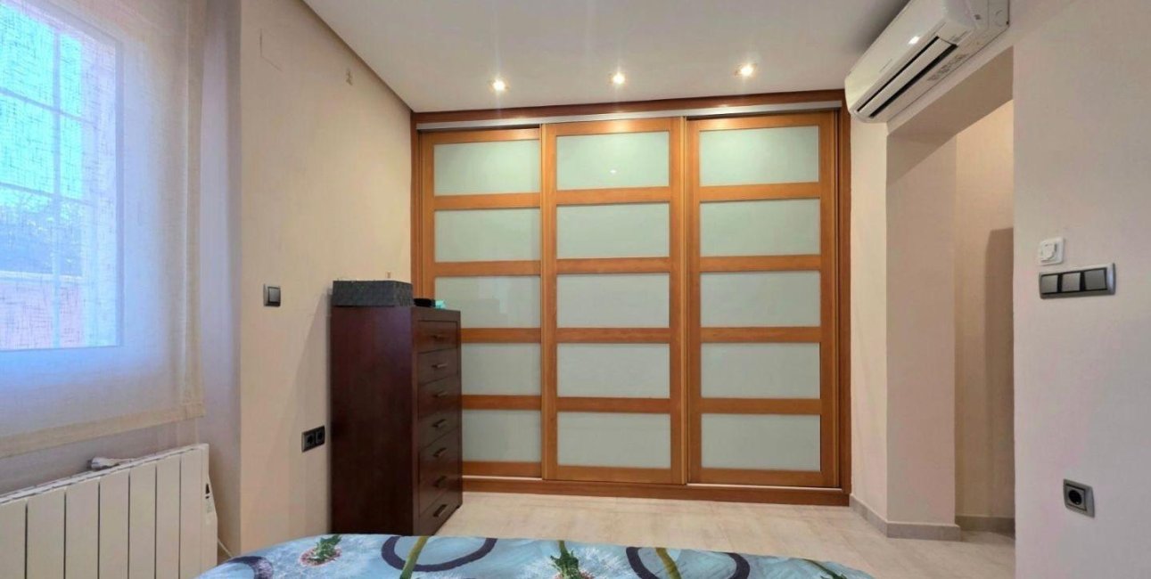 Resale - Villa -
Dehesa de campoamor - Campoamor