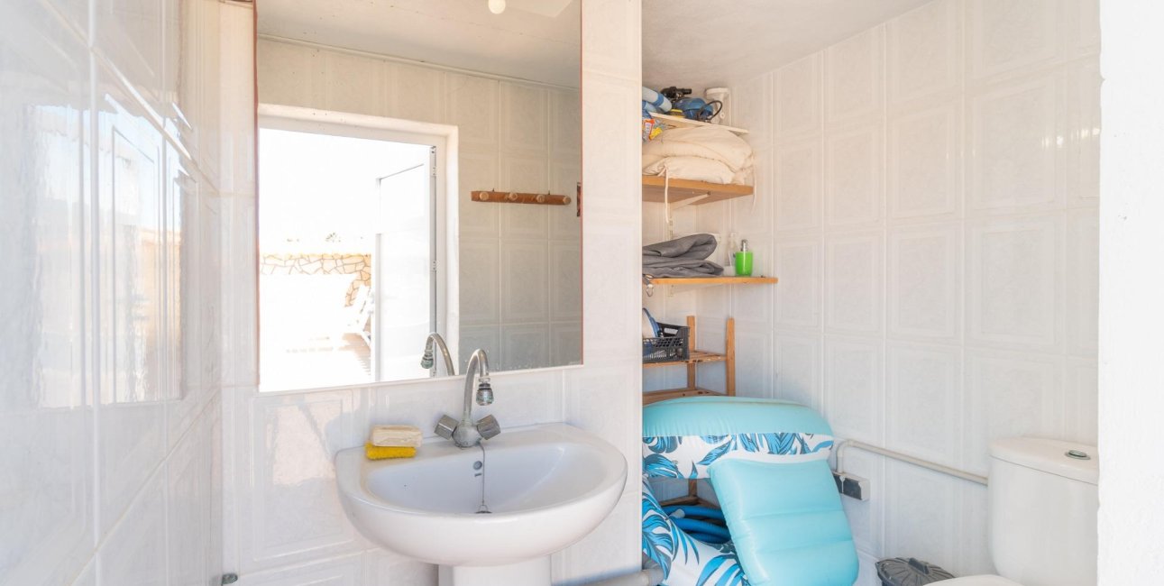 Resale - Villa -
Torrevieja - Torreta florida