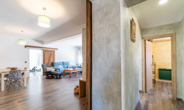 Resale - Villa -
Torrevieja - Torreta florida