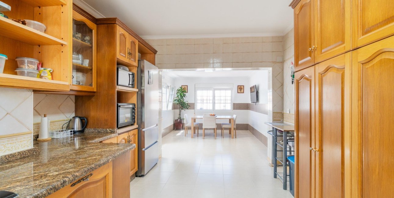 Resale - Villa -
Torrevieja - Torreta florida