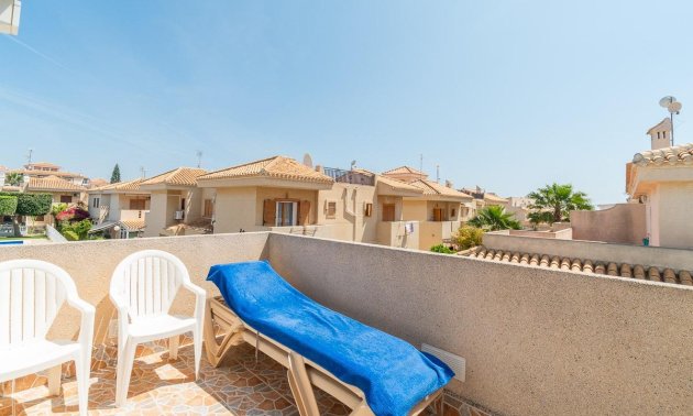 Resale - Villa -
Orihuela Costa - Playa Flamenca