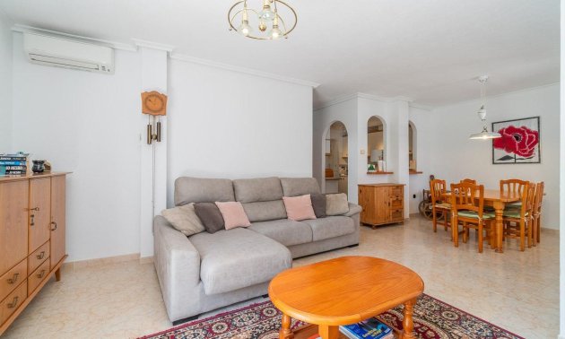 Resale - Villa -
Orihuela Costa - Playa Flamenca