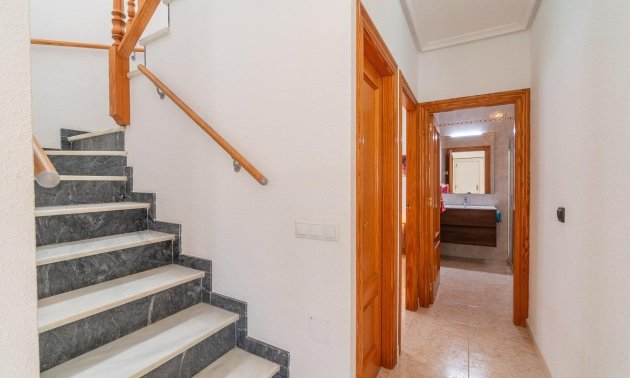 Resale - Villa -
Orihuela Costa - Playa Flamenca
