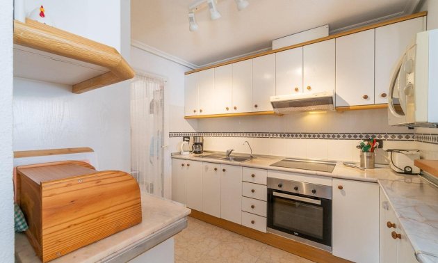 Resale - Villa -
Orihuela Costa - Playa Flamenca