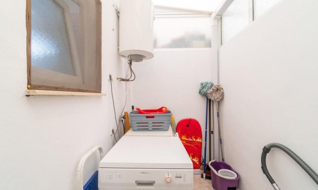 Resale - Villa -
Orihuela Costa - Playa Flamenca