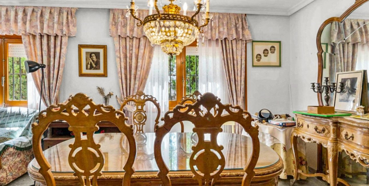 Resale - Villa -
Orihuela Costa - Los Balcones