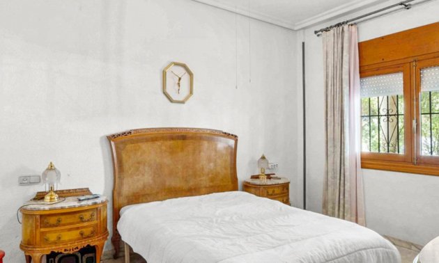 Resale - Villa -
Orihuela Costa - Los Balcones