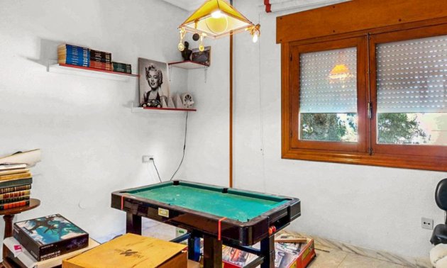 Resale - Villa -
Orihuela Costa - Los Balcones