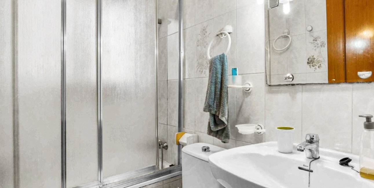 Resale - Villa -
Orihuela Costa - Los Balcones