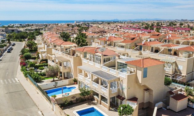 Resale - Apartment / flat -
Orihuela Costa - Playa Flamenca