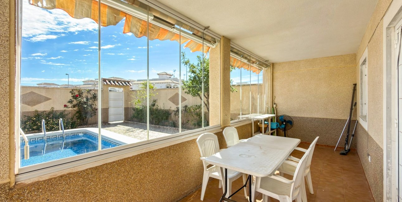 Resale - Apartment / flat -
Orihuela Costa - Playa Flamenca