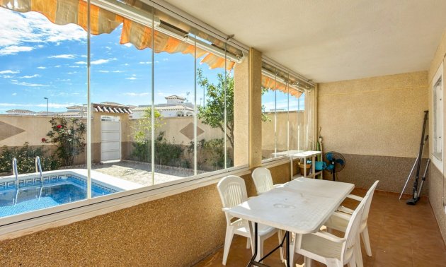 Resale - Apartment / flat -
Orihuela Costa - Playa Flamenca