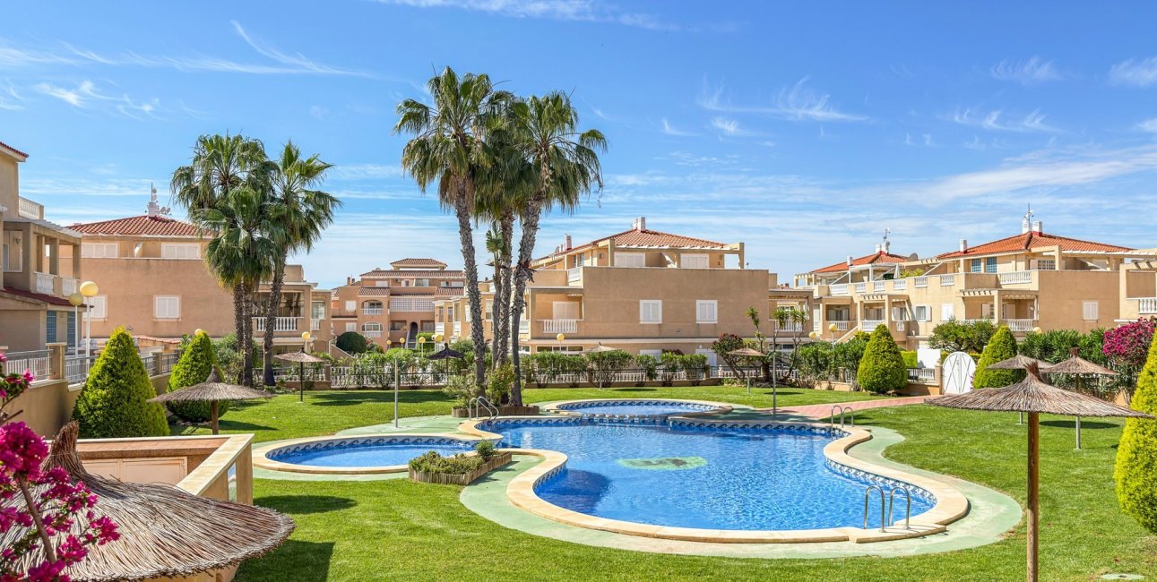 Resale - Apartment / flat -
Orihuela Costa - Playa Flamenca