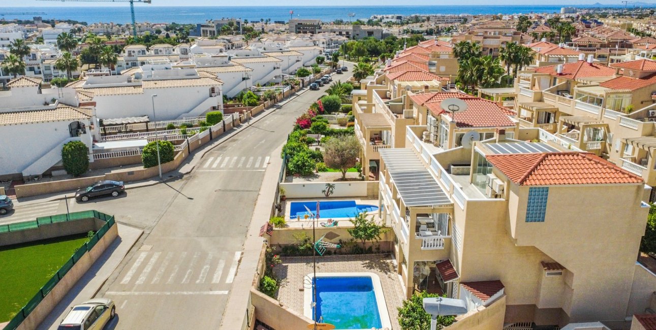 Resale - Apartment / flat -
Orihuela Costa - Playa Flamenca