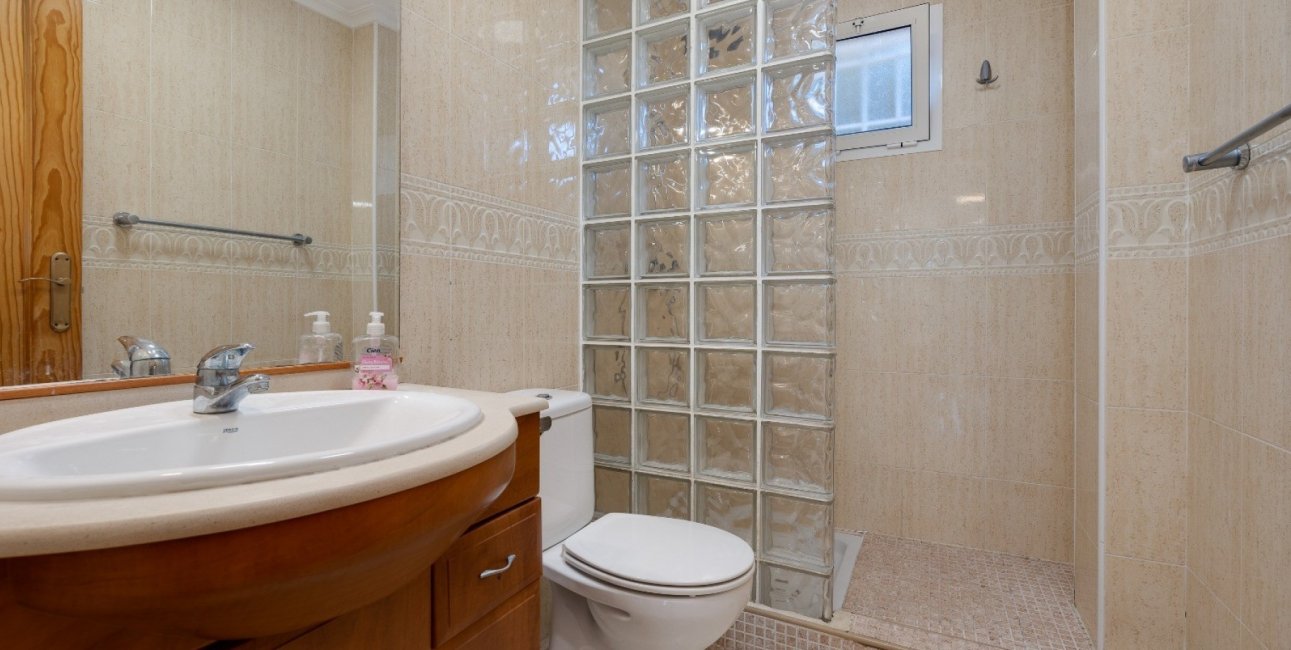 Resale - Apartment / flat -
Orihuela Costa - Playa Flamenca