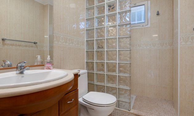 Resale - Apartment / flat -
Orihuela Costa - Playa Flamenca